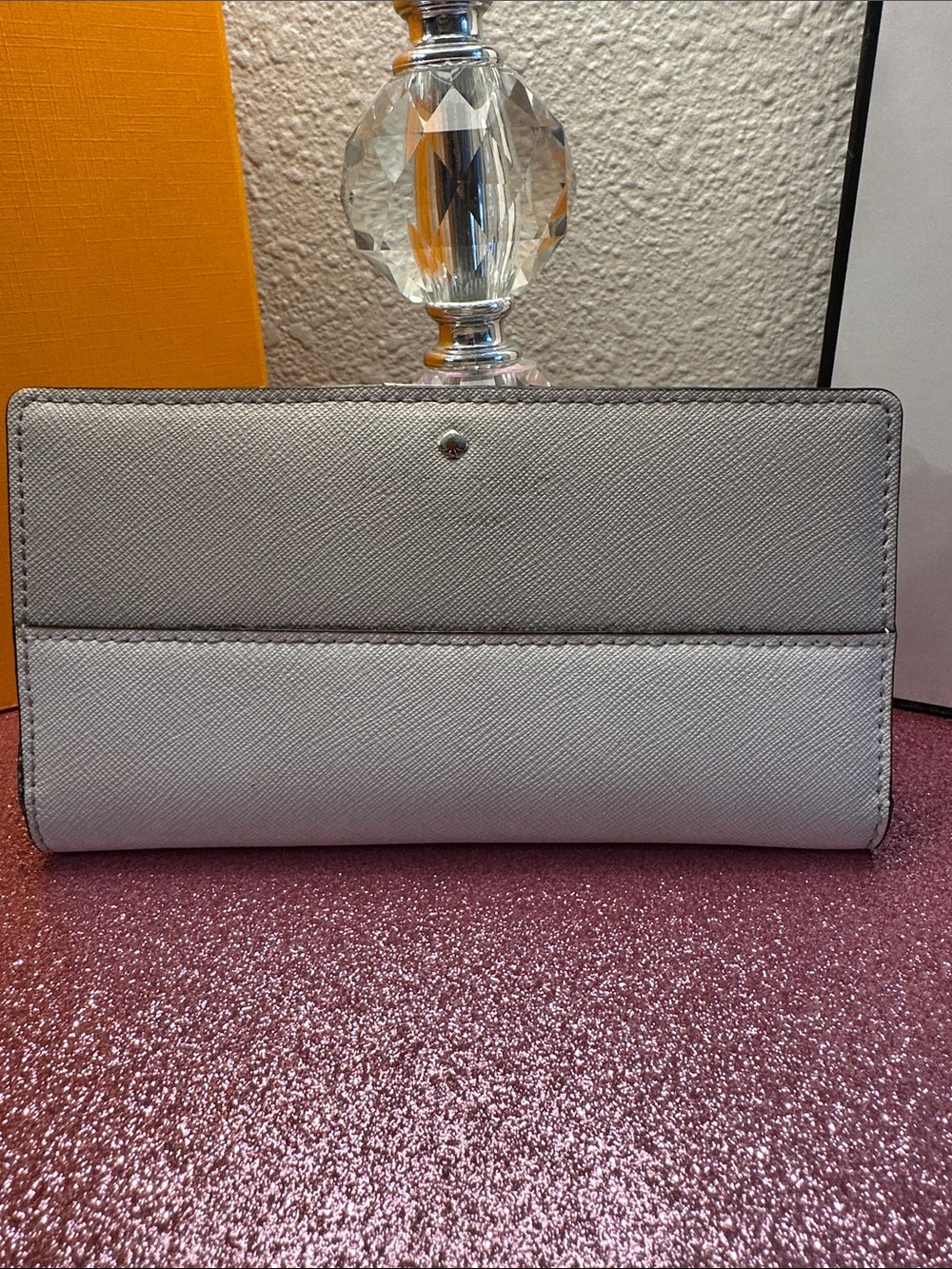 kate spade silver gray Saffiano Continental Wallet with Exterior Pocket